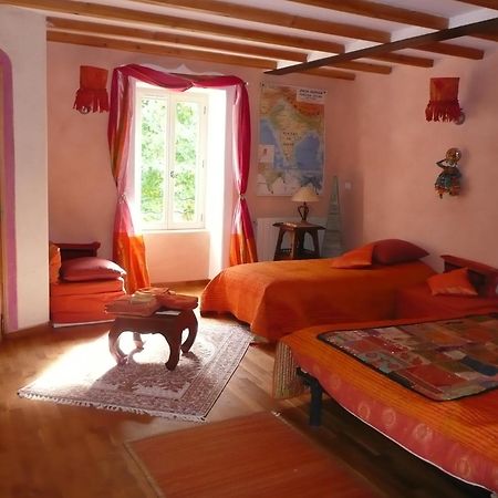 La Source, Vegetarian Guest House Chabeuil Extérieur photo