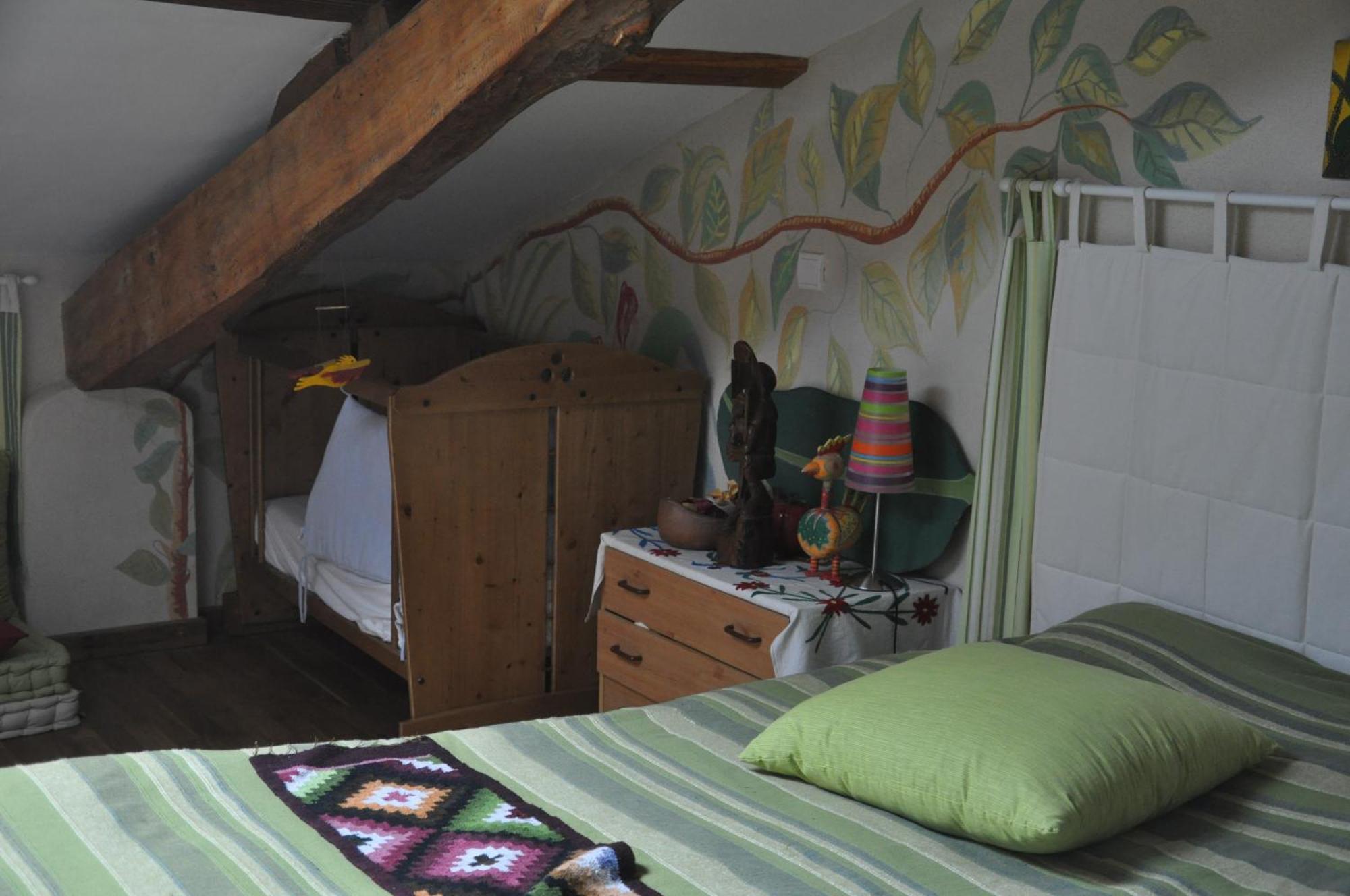 La Source, Vegetarian Guest House Chabeuil Extérieur photo