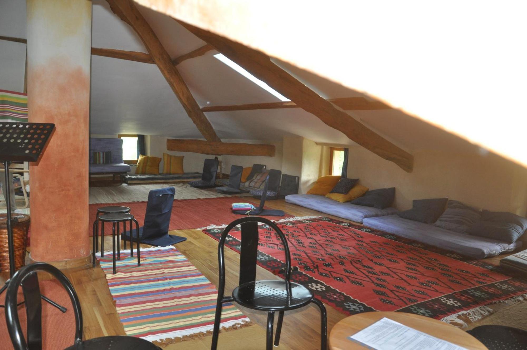 La Source, Vegetarian Guest House Chabeuil Extérieur photo