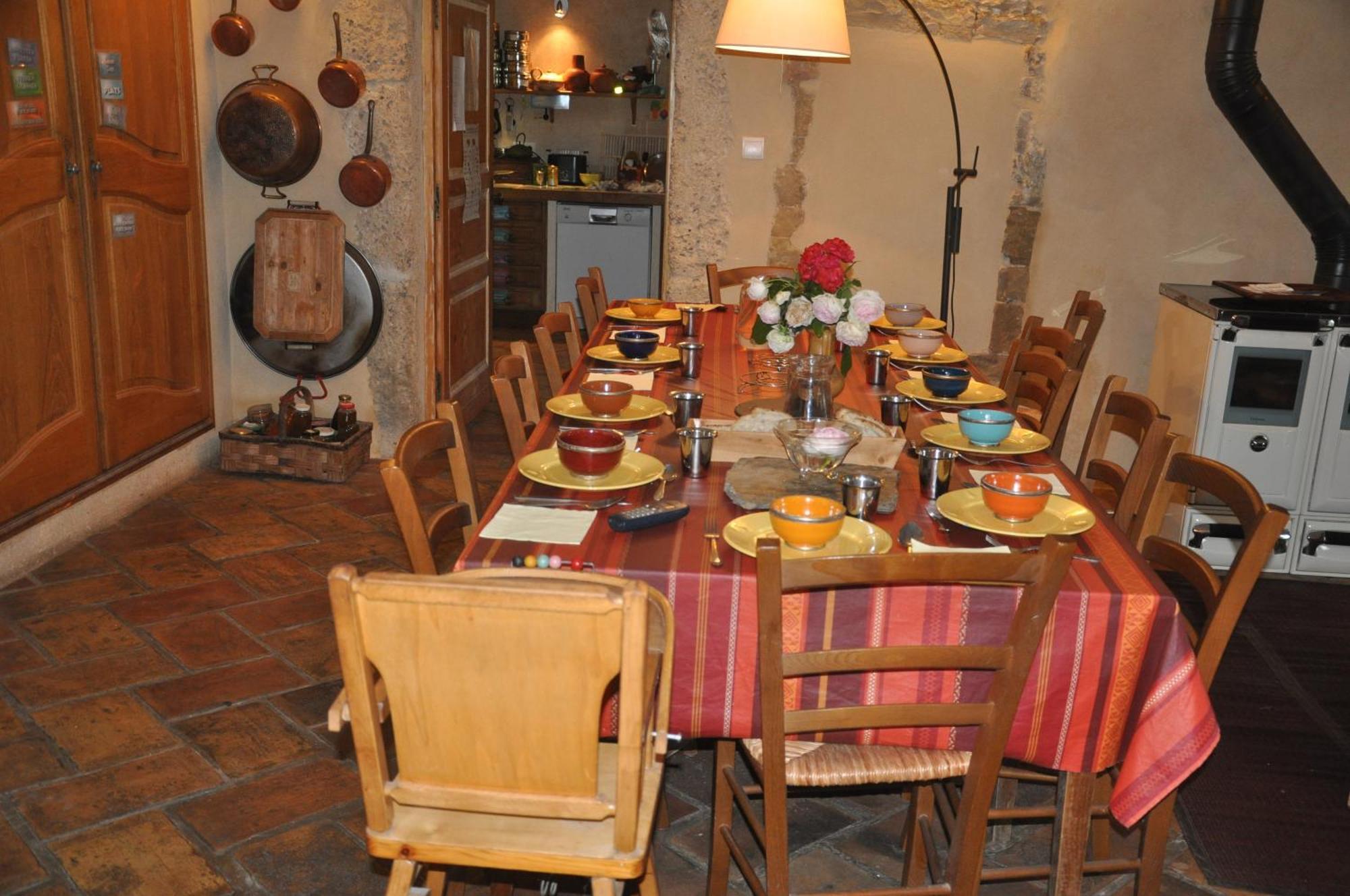La Source, Vegetarian Guest House Chabeuil Extérieur photo
