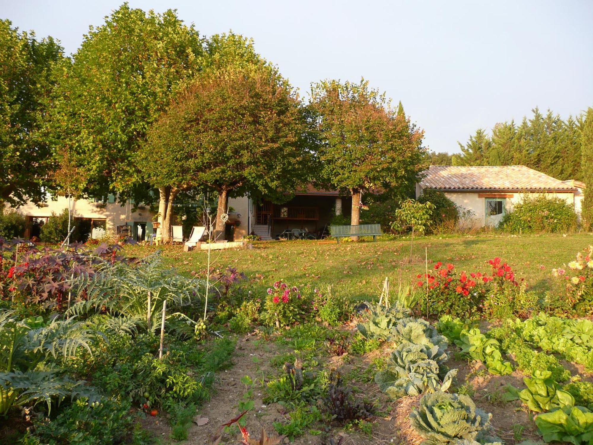 La Source, Vegetarian Guest House Chabeuil Extérieur photo